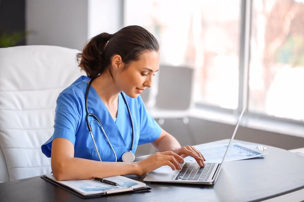Women looking at laptop