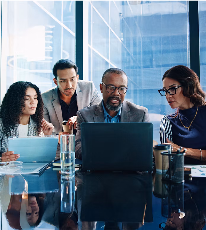 corporate-tax-team-discussion