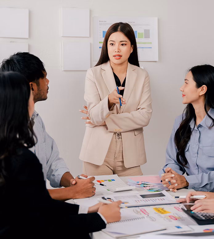 finance-team-meeting